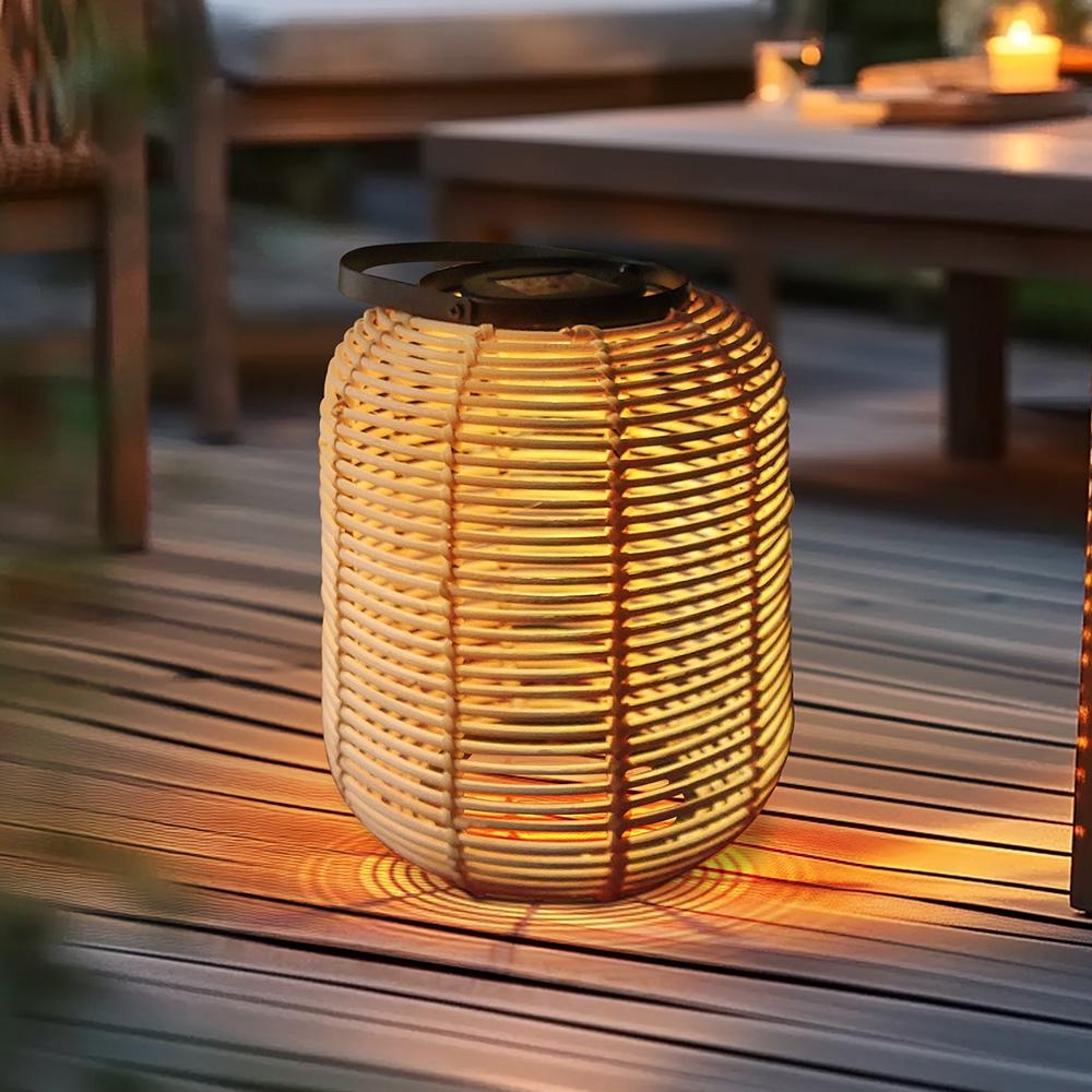 Solárna ratanová lampa LF07 prírodná